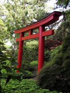 Ein Grund eine Immobilie in Karlsruhe zu suchen ist der große Stadtpark mit dem größten japanischen Garten Deutschlands. Bild Angelina Ströbel / pixelio.de